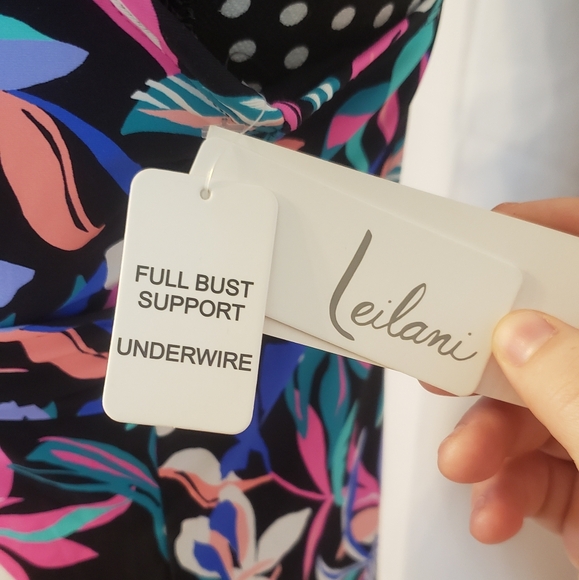 Leilani Floral Swimsuit Top Black, Multicolored NWT - Picture 4 of 12